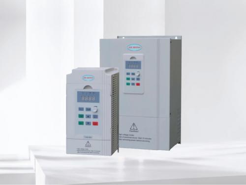 變頻控制柜該怎樣進(jìn)行保養(yǎng)？